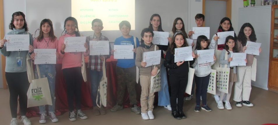 O Dia Mundial da Poesia foi comemorado a 21 de março de 2024 na Escola Manuel de Figueiredo com a final do Concurso “Dizer Poesia”.