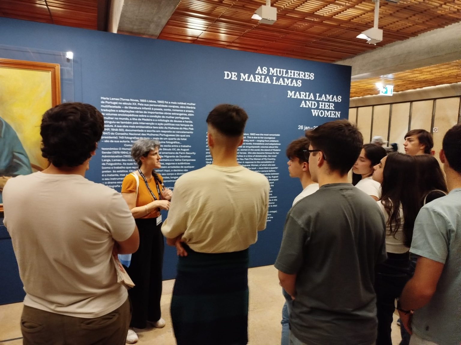 A Escola Maria Lamas visitou a exposição “As mulheres de Maria Lamas”